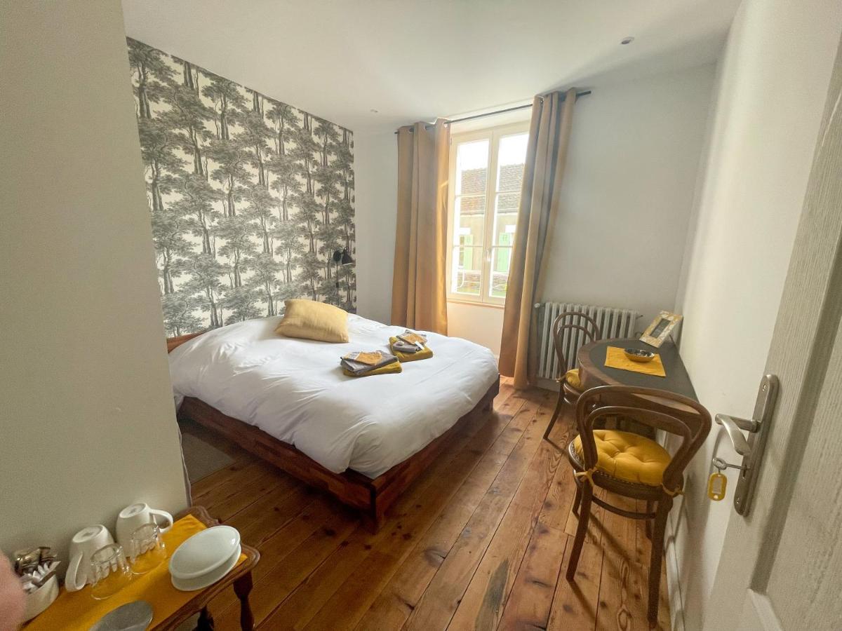 La Basse Cour Hotell Tanlay Eksteriør bilde
