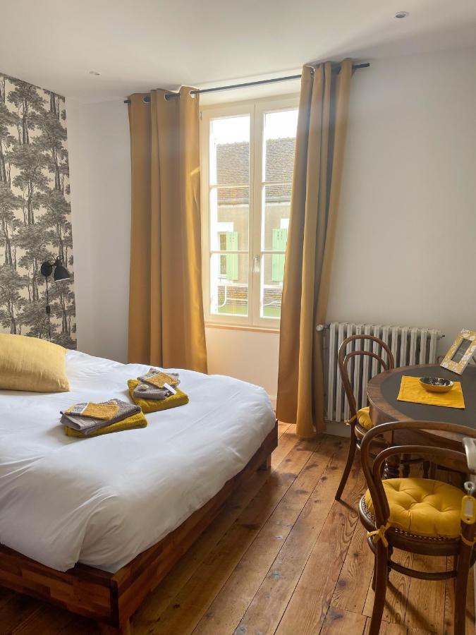 La Basse Cour Hotell Tanlay Eksteriør bilde