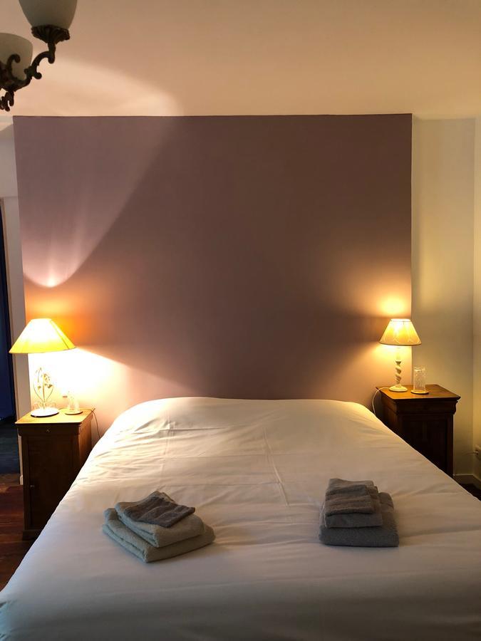 La Basse Cour Hotell Tanlay Eksteriør bilde
